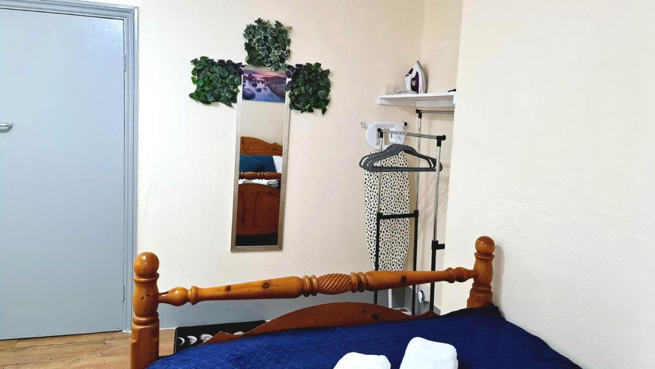Lovely Private Room Near Central Londra Exterior foto