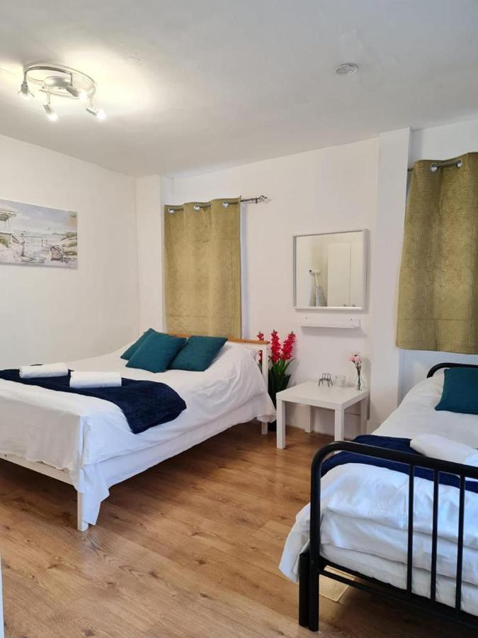 Lovely Private Room Near Central Londra Exterior foto