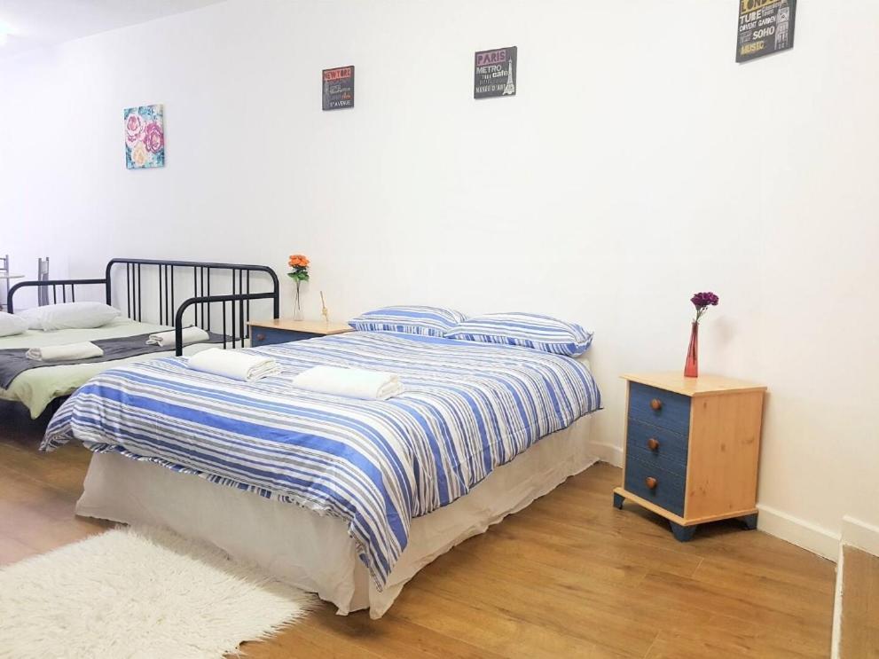 Lovely Private Room Near Central Londra Exterior foto
